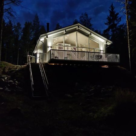 Villa Sirius Sieri, Nice Log-Cottage By The Lake Rovaniemi Eksteriør bilde